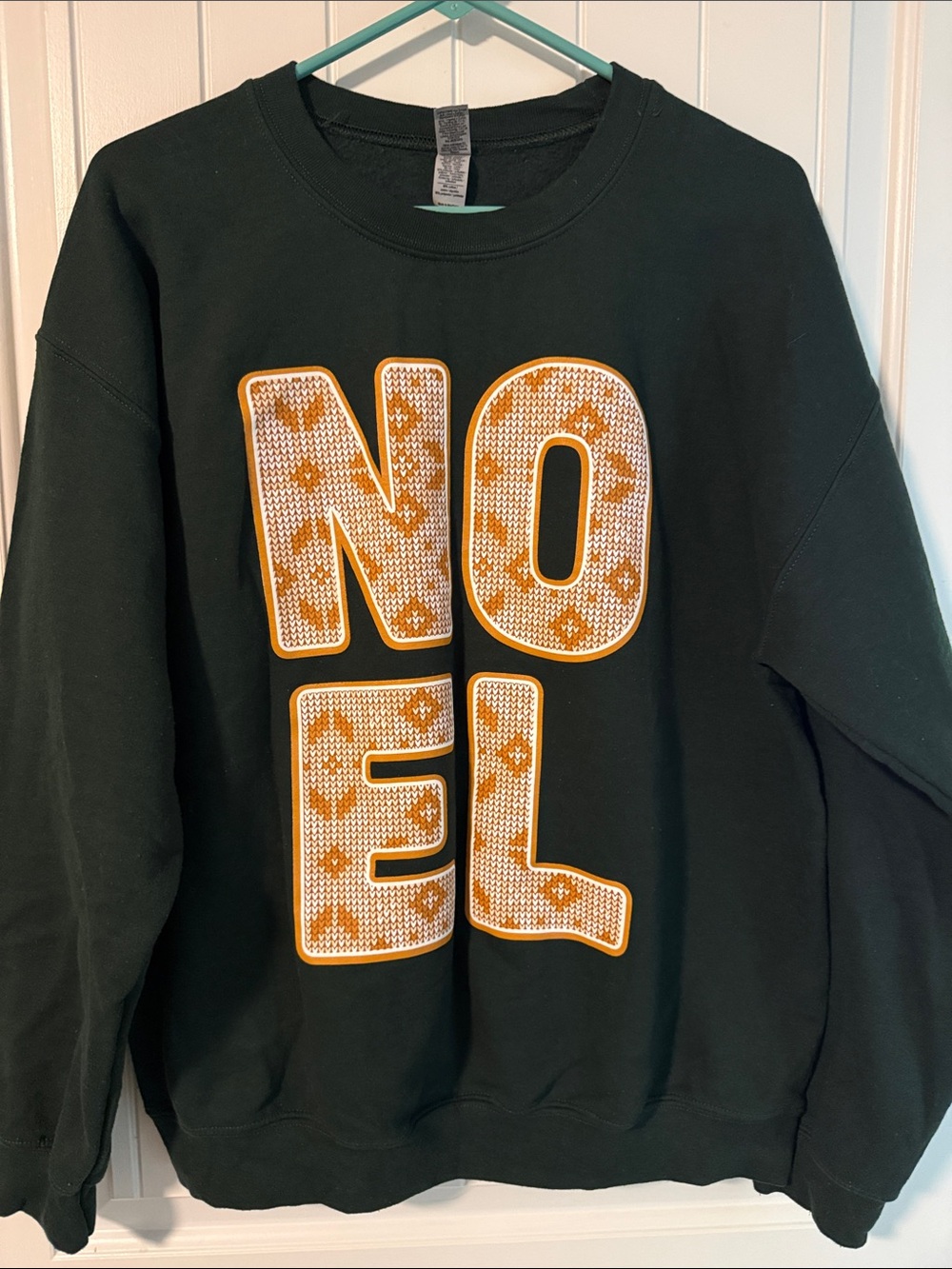 Gildan Forest Green Crewneck Sweatshirt with Gold NOEL Graphic